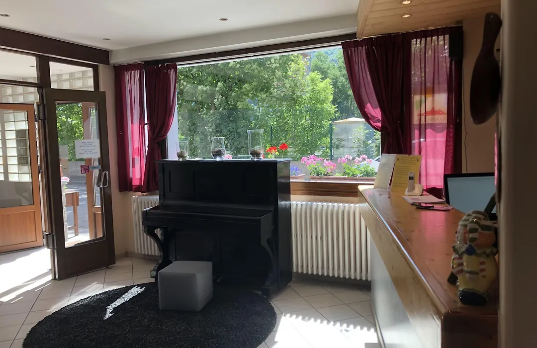 Hotel De Paris-1